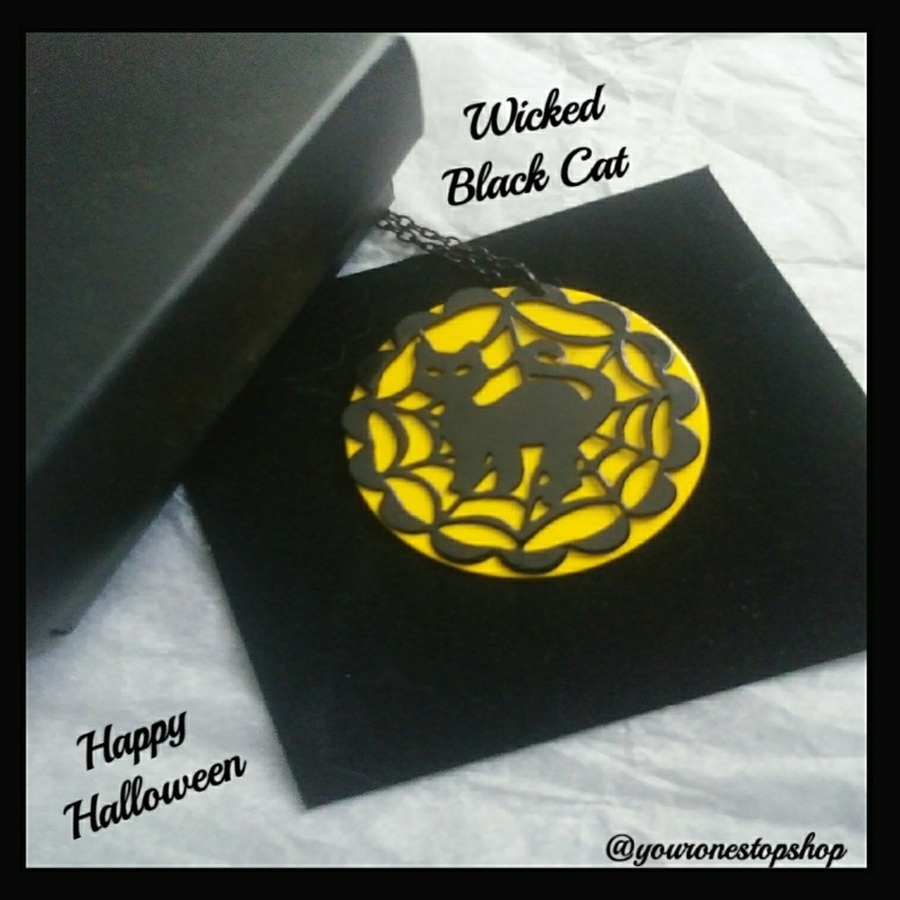 🆕Wicked Black Cat Necklace